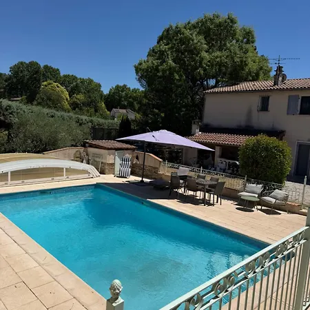 Privé *