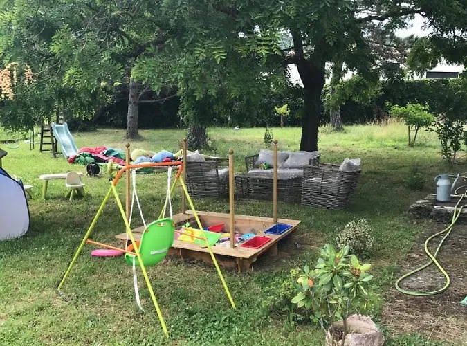 Δωμάτια σε οικογενειακή κατοικία Prive Cazilhac (Herault)